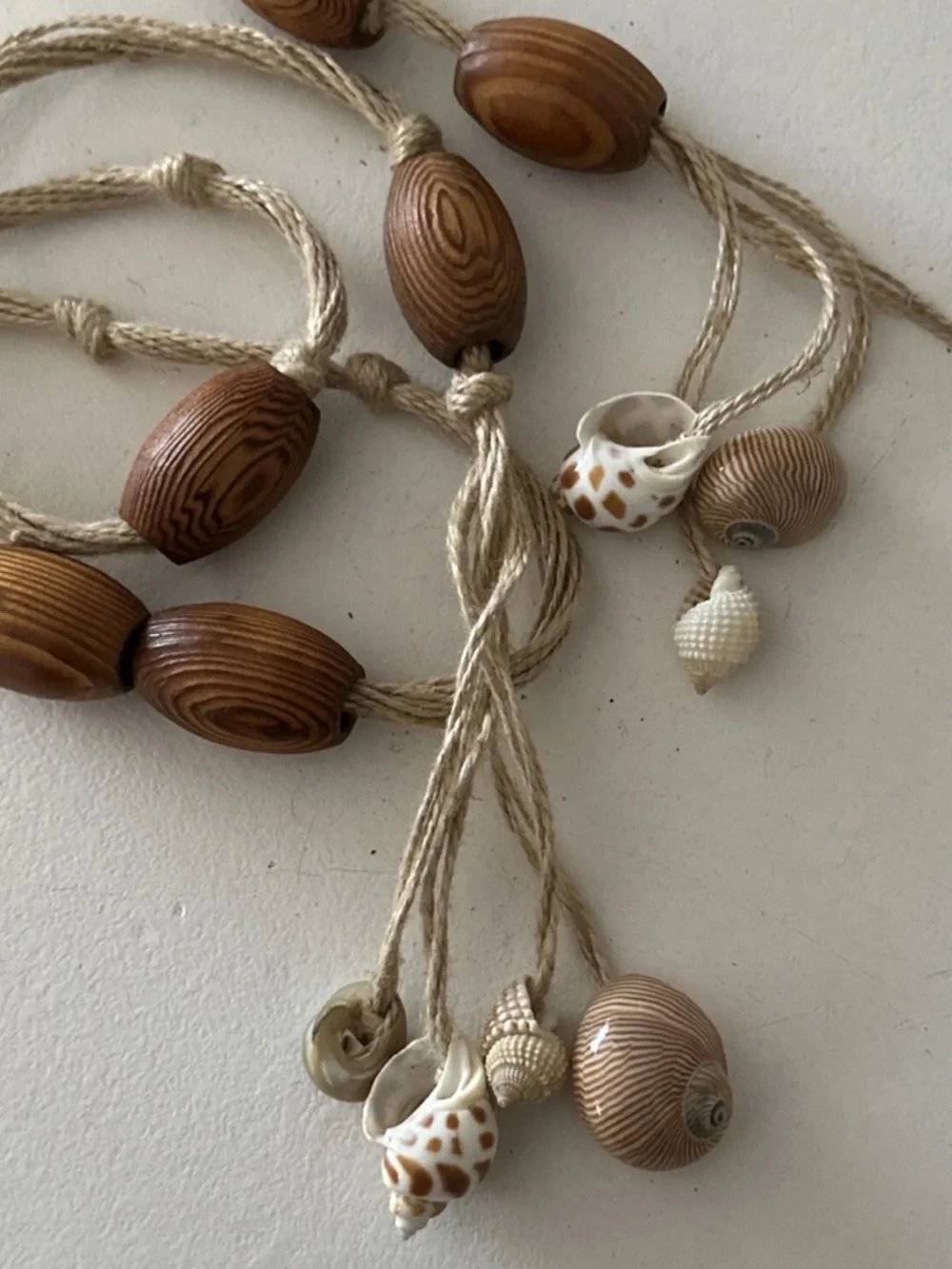 VINTAGE SEASHELL BEADED ROPE BELT 60